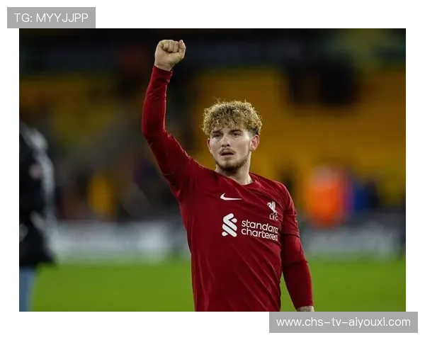 利物浦中场穿插传球练：打造无缝连接的中场核心